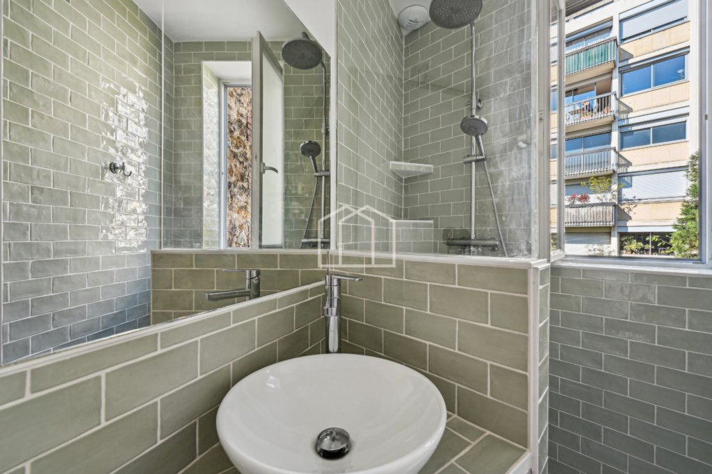 Maison à Suresnes, Île-de-France, France 4 - 16066729