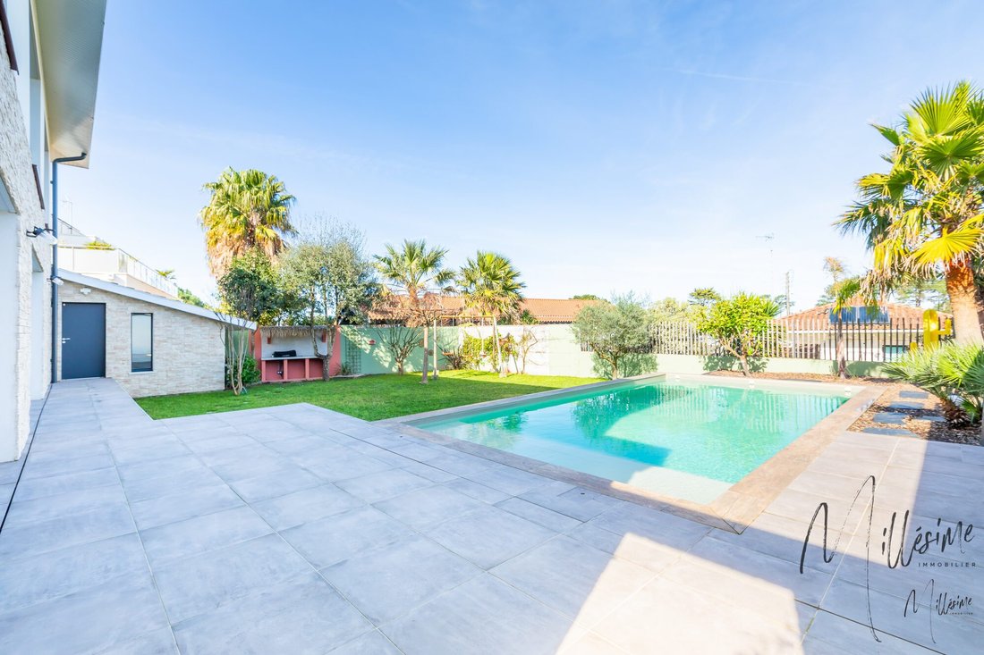 House in Anglet, Nouvelle-Aquitaine, France 1 - 18032627