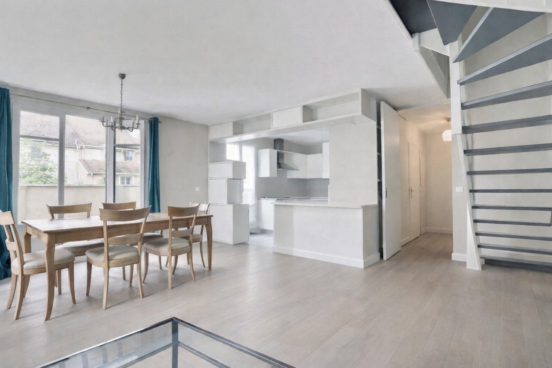 Apartment in Sud, Chambourcy, France 3 - 16067105
