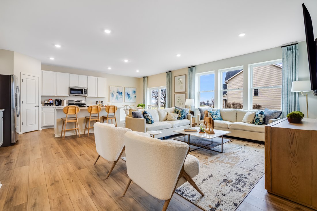House in Shorewood, Illinois, United States 2 - 18030384