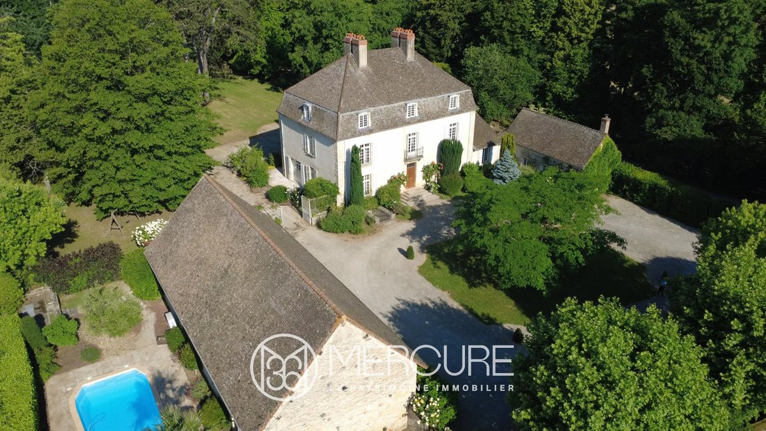 Estate in Lux, Bourgogne – Franche-Comté, France 1 - 17003357