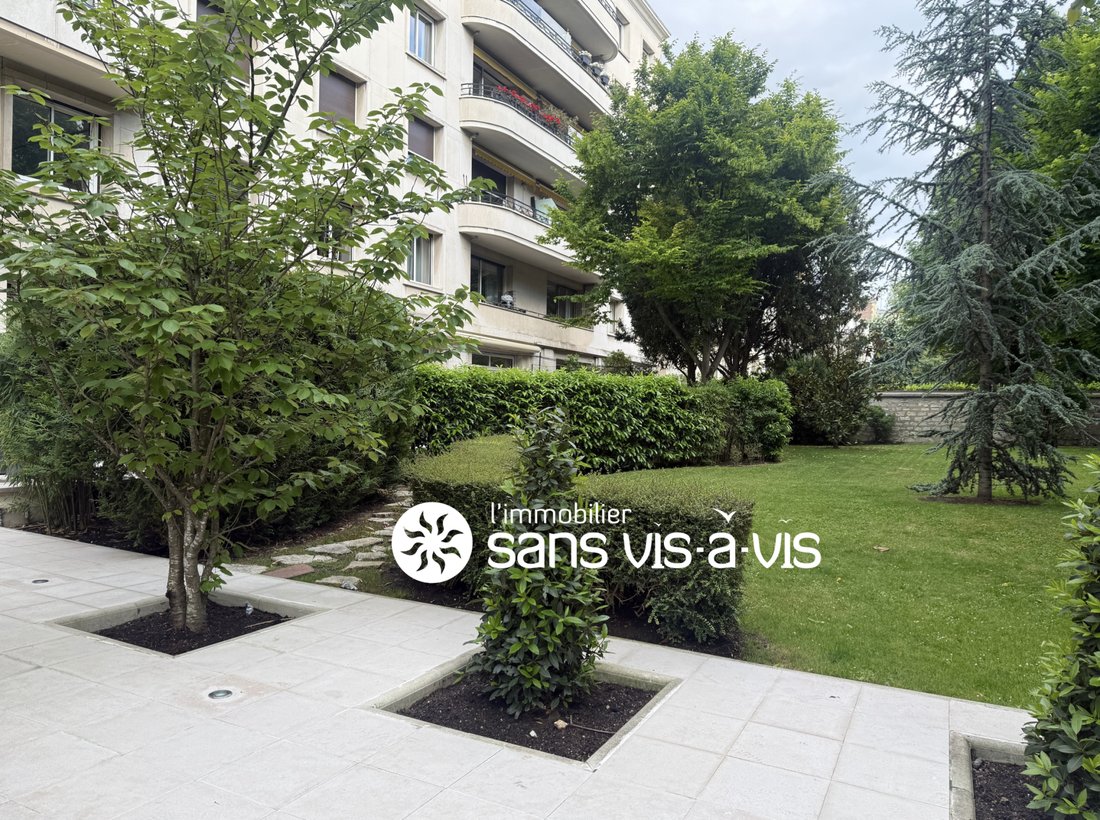 Apartment in La Plaine des Sablons, Neuilly-sur-Seine, France 1 - 18026343