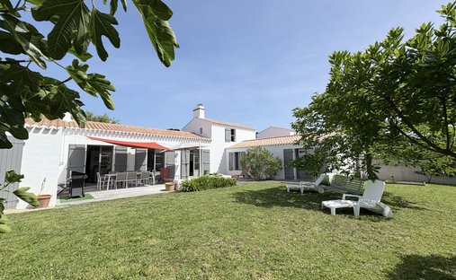 House in Noirmoutier Centre, Noirmoutier-en-l'Île, France 1