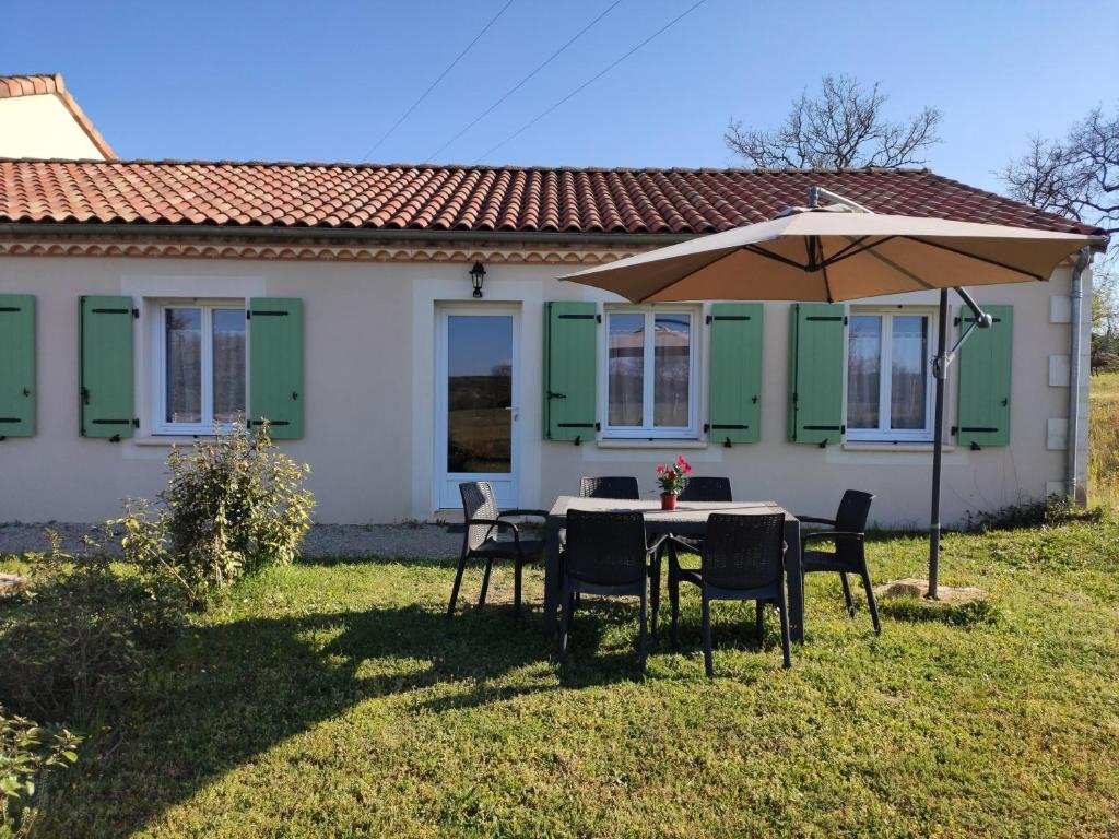 Villa in Gabillou, Nouvelle-Aquitaine, France 3 - 17796526