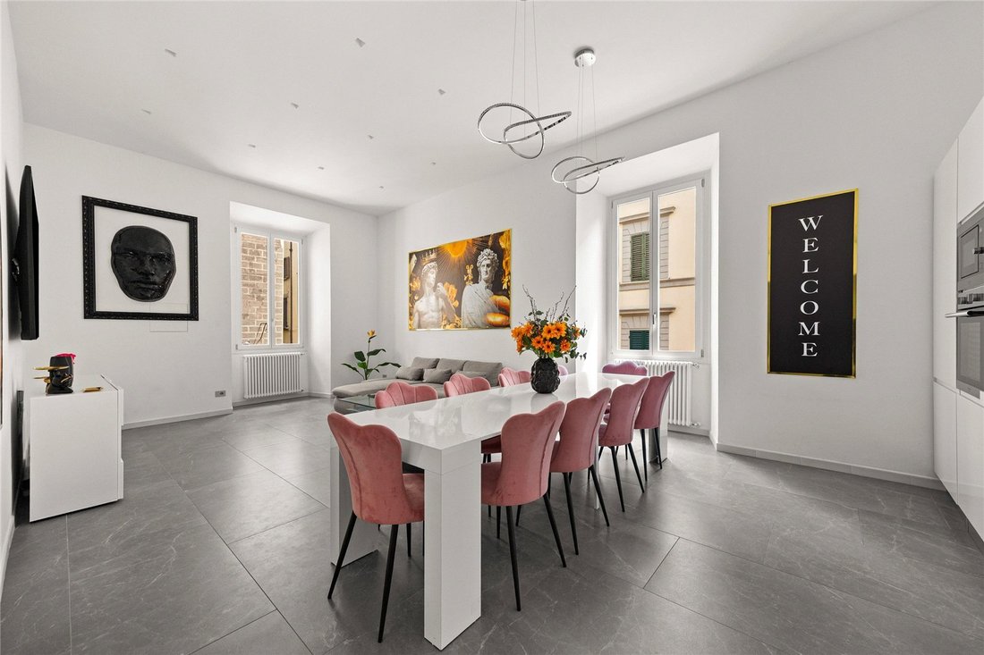 Apartment in Center, Florence, Tuscany 4 - 18027346