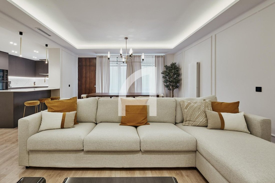Apartment in Chamartín, Madrid, Spain 4 - 18025812