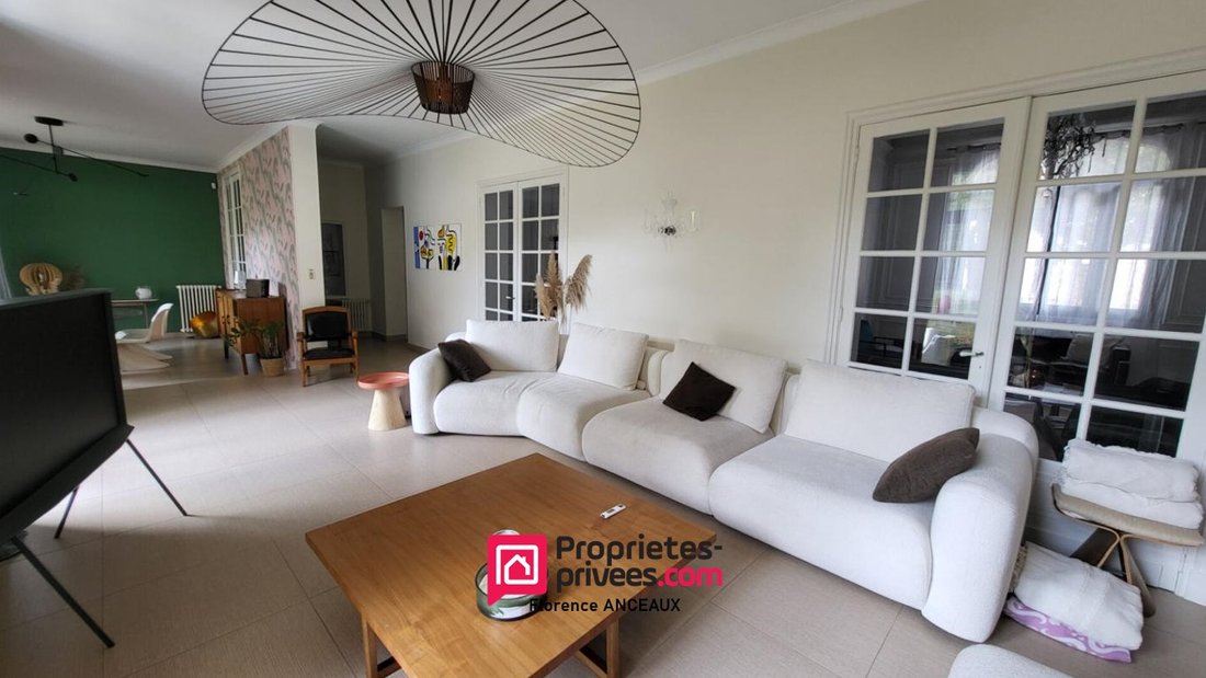 Villa in Saint-Quentin, Hauts-de-France, France 3 - 18031484
