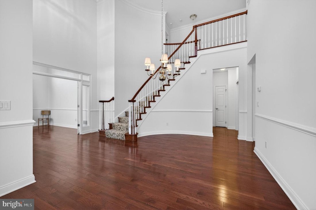 Condo in Moorestown, New Jersey, United States 3 - 18027137