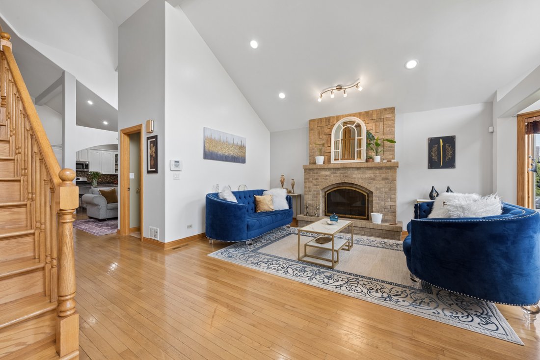 House in Niles, Illinois, United States 4 - 18027227