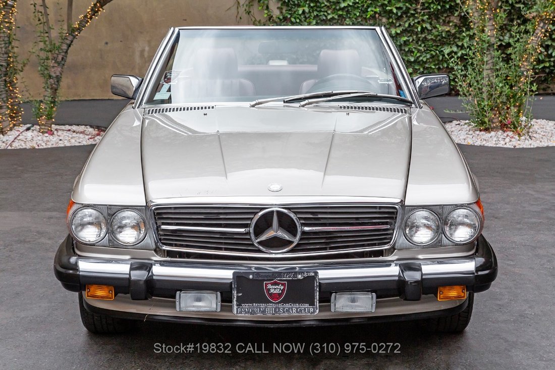Mercedes-Benz 560SL in Los Angeles, CA 2 - 18027784