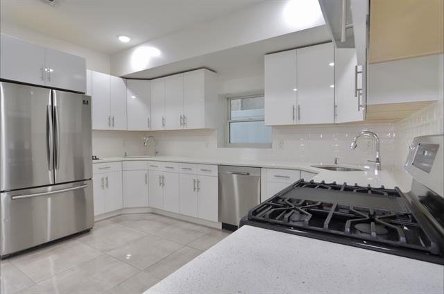 Condo in Lakewood Township, New Jersey, United States 2 - 18027151