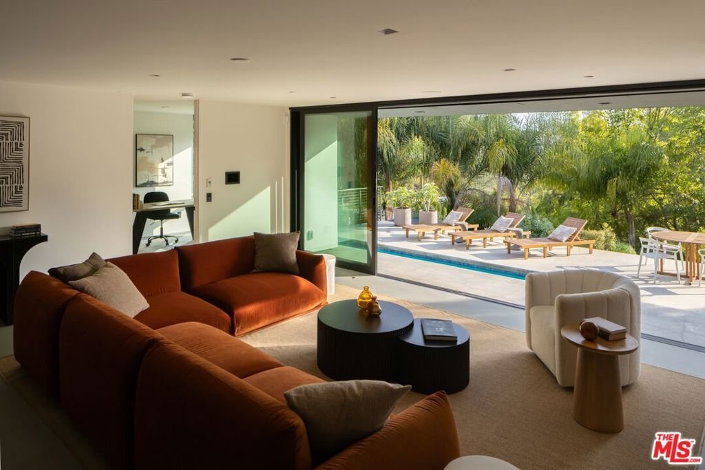 House in Los Angeles, California, United States 5 - 18025736
