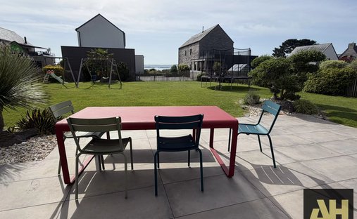 House in Elorn-Tinduff, Plougastel-Daoulas, France 1