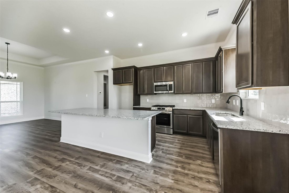 House in Baytown, Texas, United States 3 - 18027054