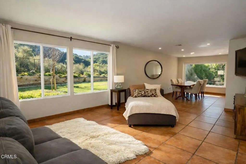 House in Hidden Hills, California, United States 3 - 17255489