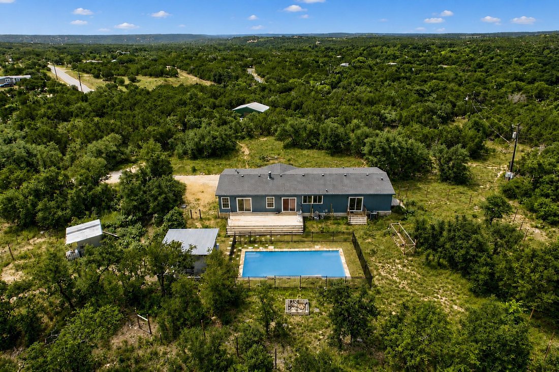 House in Leander, Texas, United States 4 - 18026145