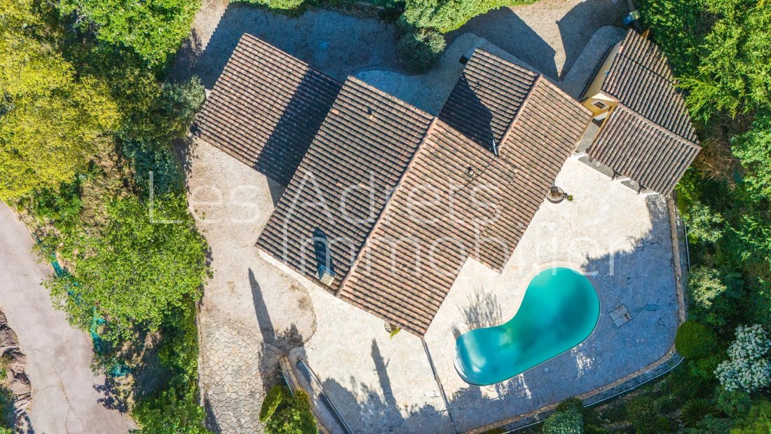 House in Les Adrets-de-l'Estérel, Provence-Alpes-Côte d'Azur, France 4 - 18027298