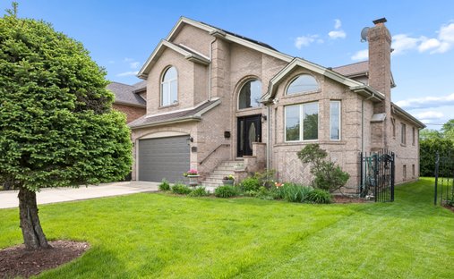 House in Niles, Illinois, United States 1