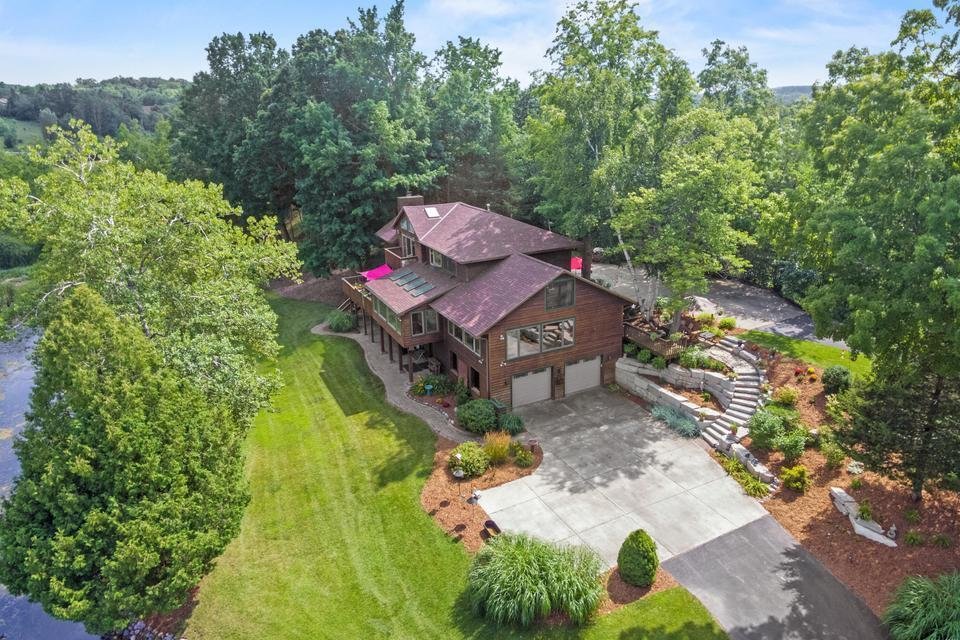 House in West Bend, Wisconsin, United States 1 - 18031609