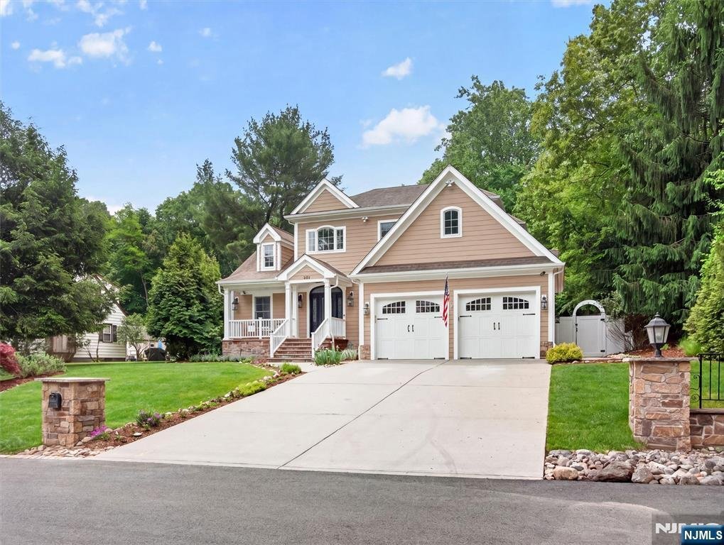 House in Wyckoff, New Jersey, United States 4 - 18031773