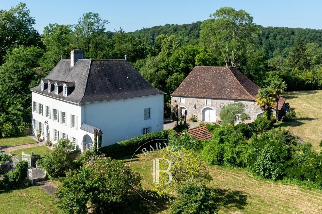 House in Sauveterre-de-Bearn, Nouvelle-Aquitaine, France 1 - 18027715