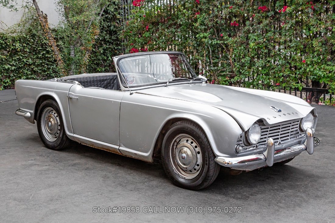 Triumph TR4 in Los Angeles, CA 3 - 18027806