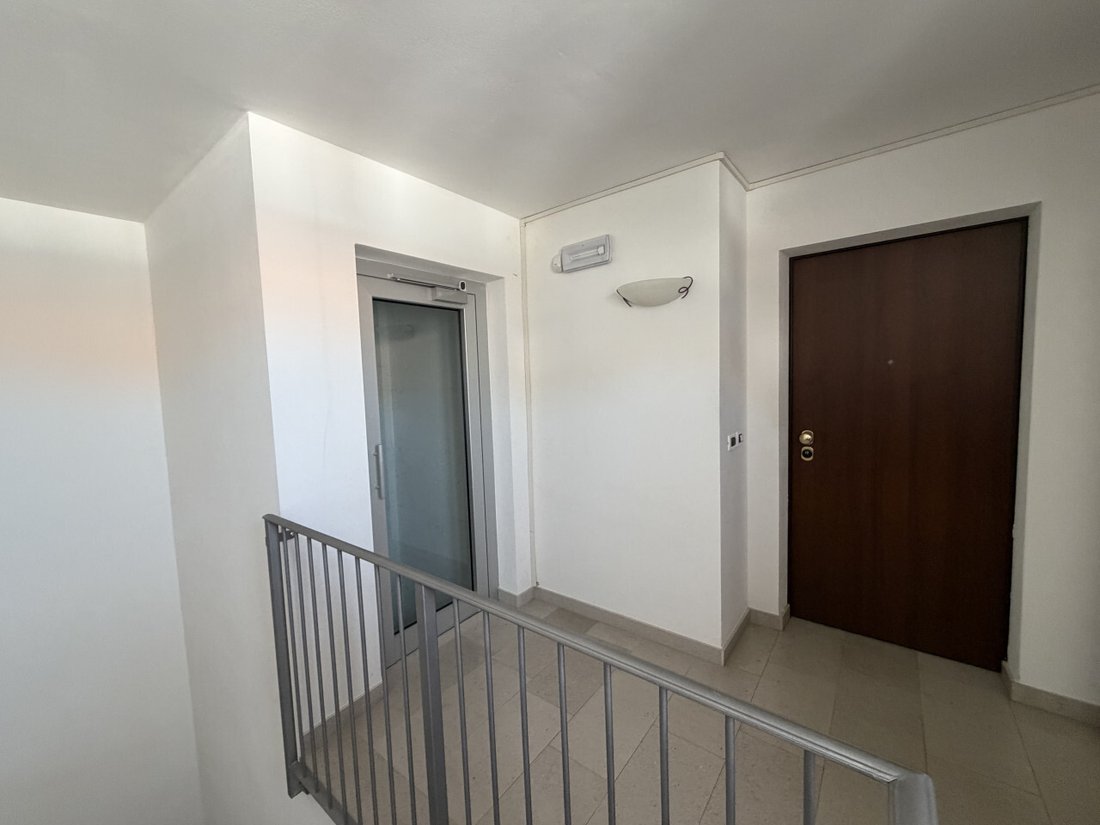 Apartment in Roiano-Scorcola, Trieste, Friuli – Venezia Giulia 3 - 18032048