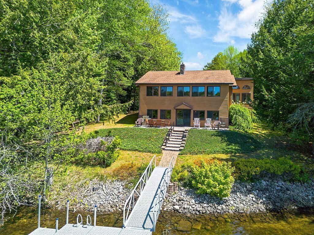 House in Winthrop, Maine, United States 1 - 18032715