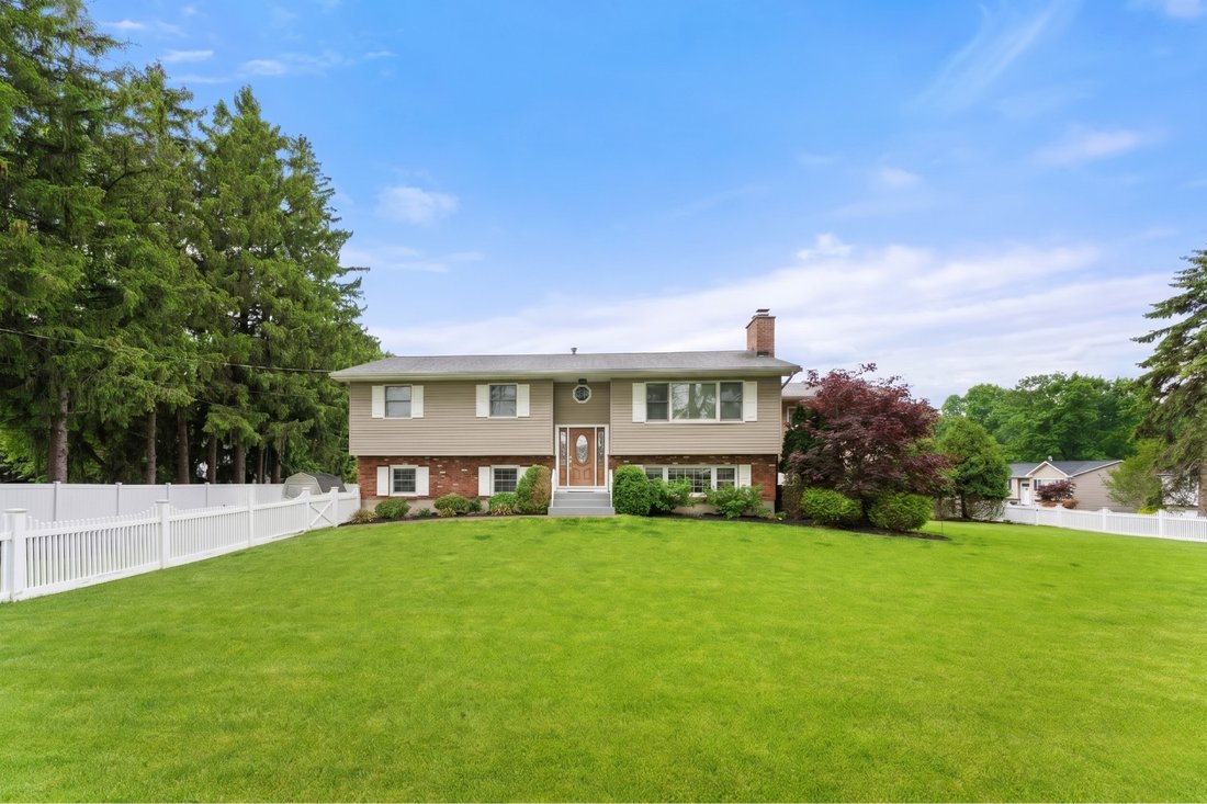 House in Congers, New York, United States 3 - 18027765