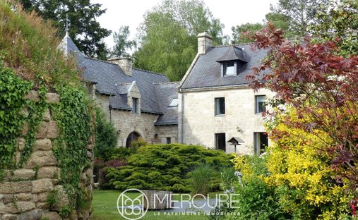 Estate in Kerjalotte, Pontivy, France 1