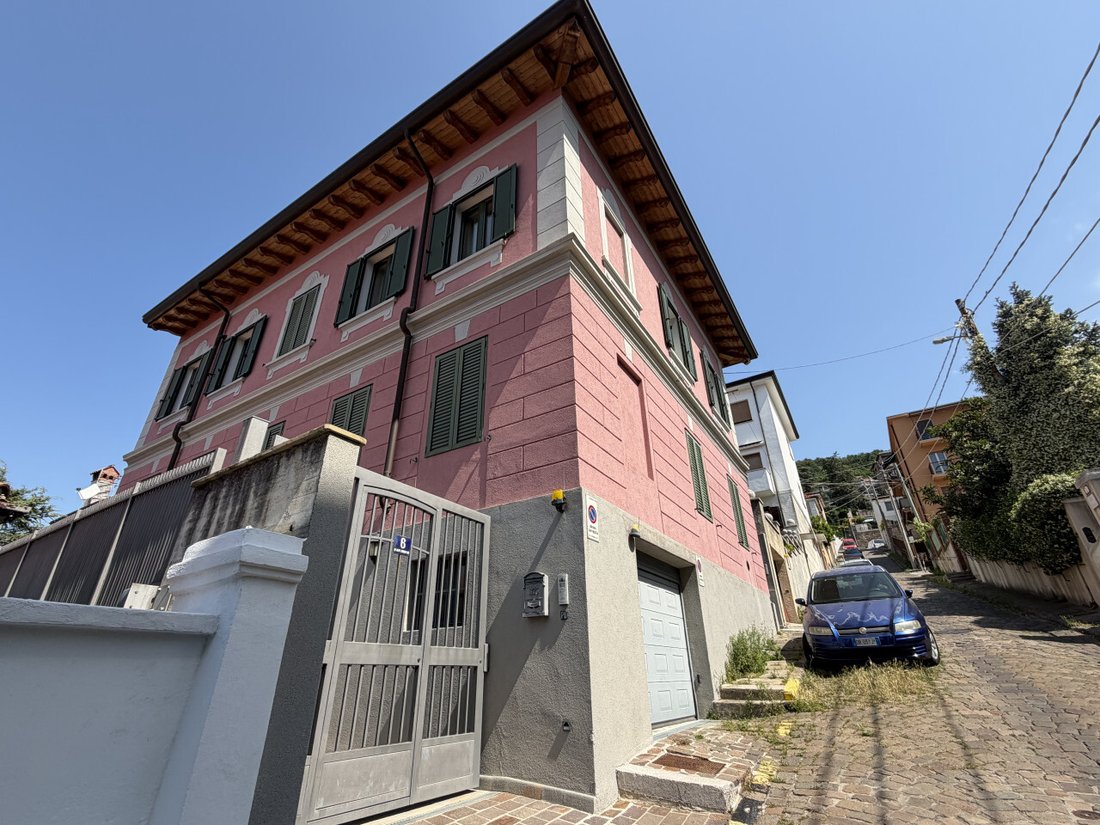 Apartment in Roiano-Scorcola, Trieste, Friuli – Venezia Giulia 1 - 18032048