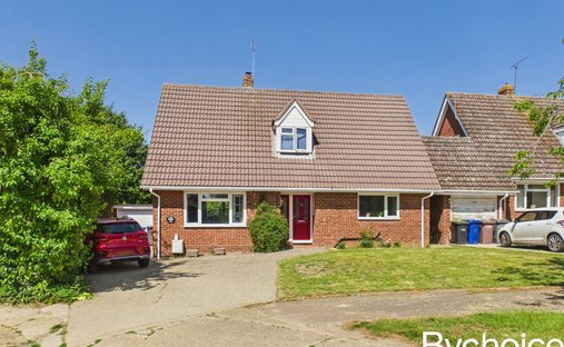 House in Hundon, England 1