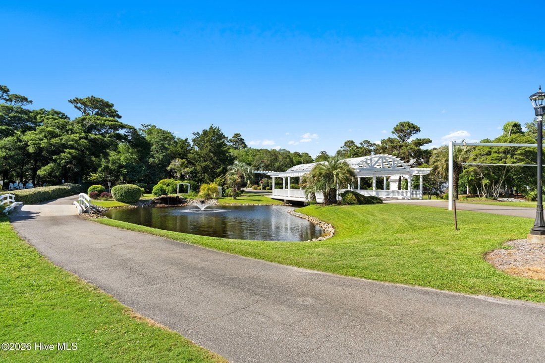 House in Oak Island, North Carolina, United States 5 - 18028946