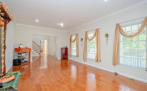 House in Cranbury Township, New Jersey, United States 1