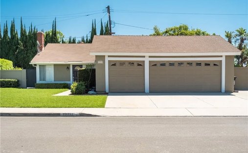 House in Tustin, California, United States 1