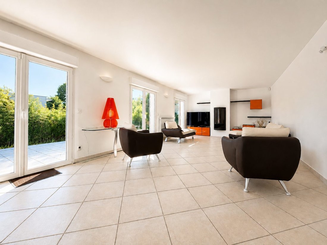 Villa in Les Bords de Seine, Soisy-sur-Seine, France 4 - 17732303