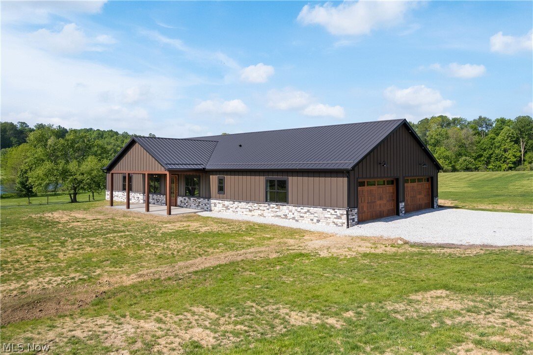 House in Louisville, Ohio, United States 2 - 18029903