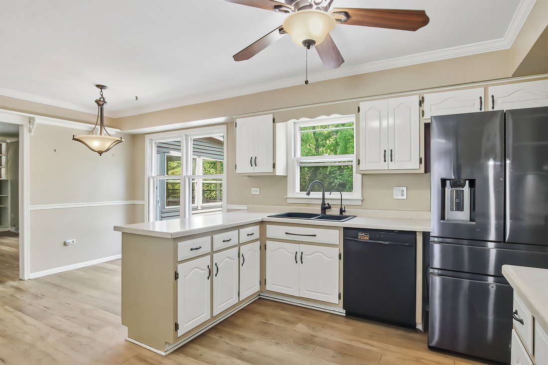 House in Crystal Lake, Illinois, United States 4 - 18028245