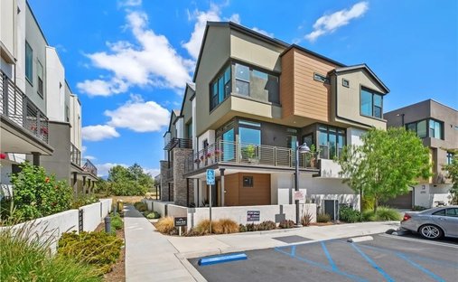 Condo in Irvine, California, United States 1