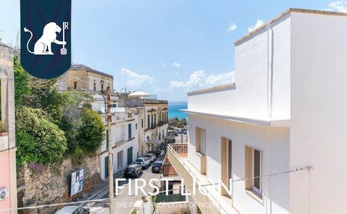 Villa in Castro, Apulia, Italy 1
