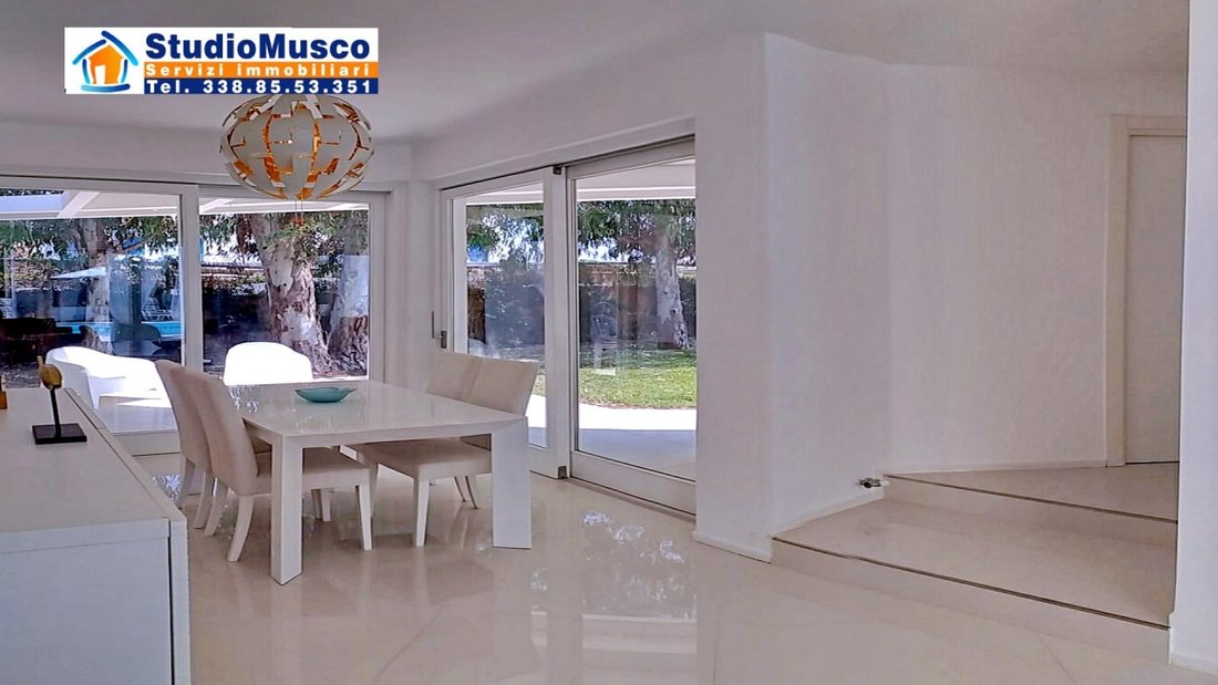 Villa in San Felice Circeo, Lazio, Italy 4 - 18027365