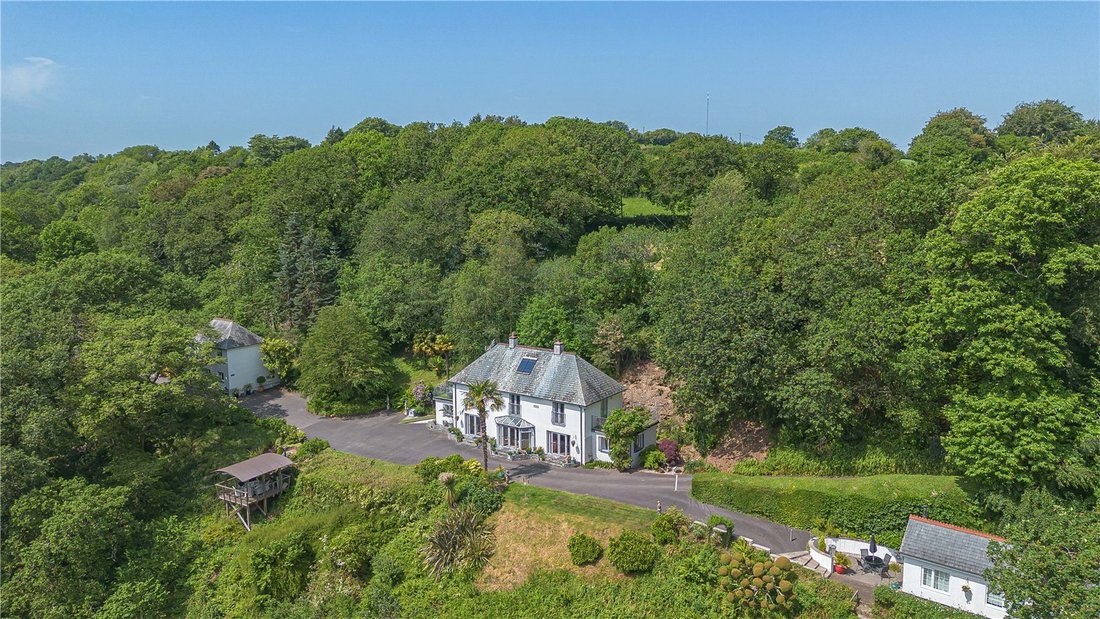 House in Cornwall, England 1 - 17778608