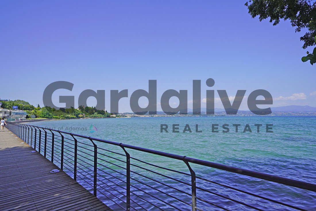 Apartment in Rivoltella, Desenzano del Garda, Lombardy 2 - 14817833