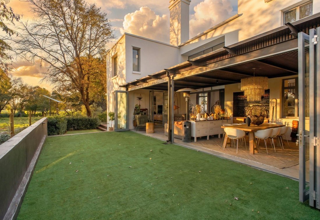 House in Sunderland Ridge AH, Gauteng, South Africa 1 - 18000640