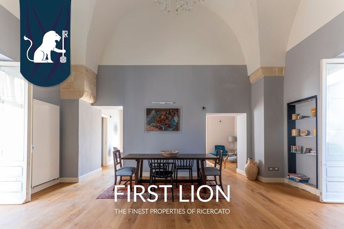 Apartment in Historic Center, Lecce, Apulia 2 - 18032461