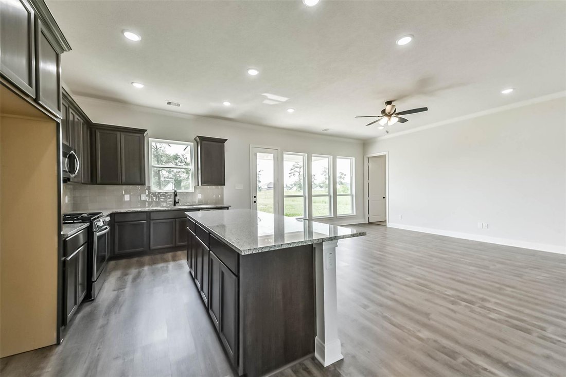 House in Baytown, Texas, United States 4 - 18027054