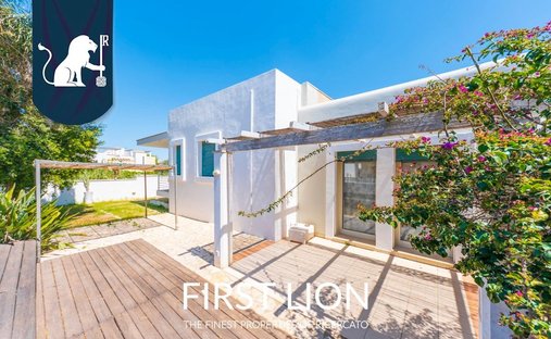 Villa in Marina di Mancaversa-Giannelli, Apulia, Italy 1