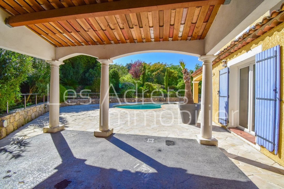House in Les Adrets-de-l'Estérel, Provence-Alpes-Côte d'Azur, France 3 - 18027298
