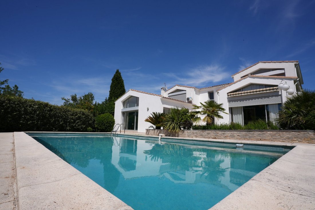 Villa in Centre Historique, Montpellier, France 4 - 18026401