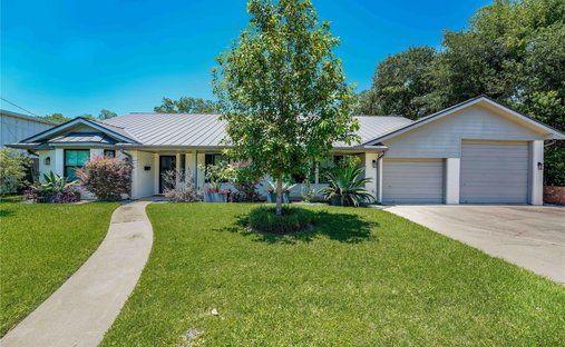 House in Columbus, Texas, United States 1